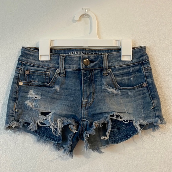American Eagle size 0 Jean shorts. - Picture 1 of 4